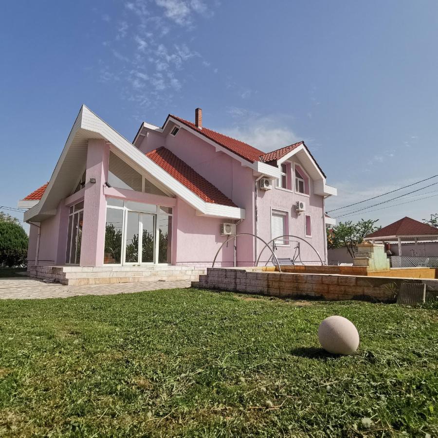 Vila Angela Felix Hotel Sinmartin  Exterior photo